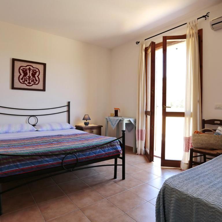 Bed and breakfast Le Camelie - Camera Matrimoniale con Balcone - 1