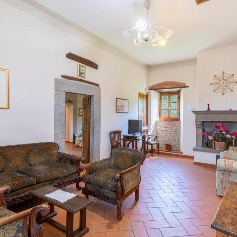 Pet Friendly Home In Cortona With Wifi - Casa Vacanze con 8 Camere - 13