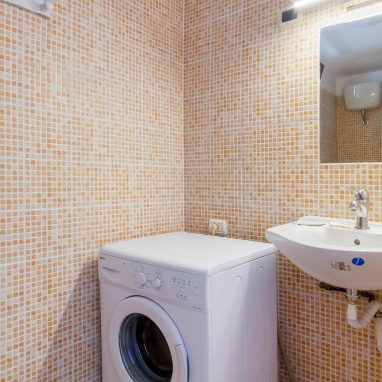 Casal Del Borgo 2 - Casa Vacanze con 1 Camera da Letto - 9