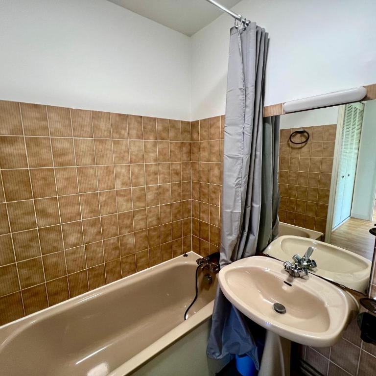 Appartement T2 idéalement situé à Arcachon - Proche plage, commerces et gare - Parking privé - FR-1-319-452 - Appartamento (4 Adulti) - 7