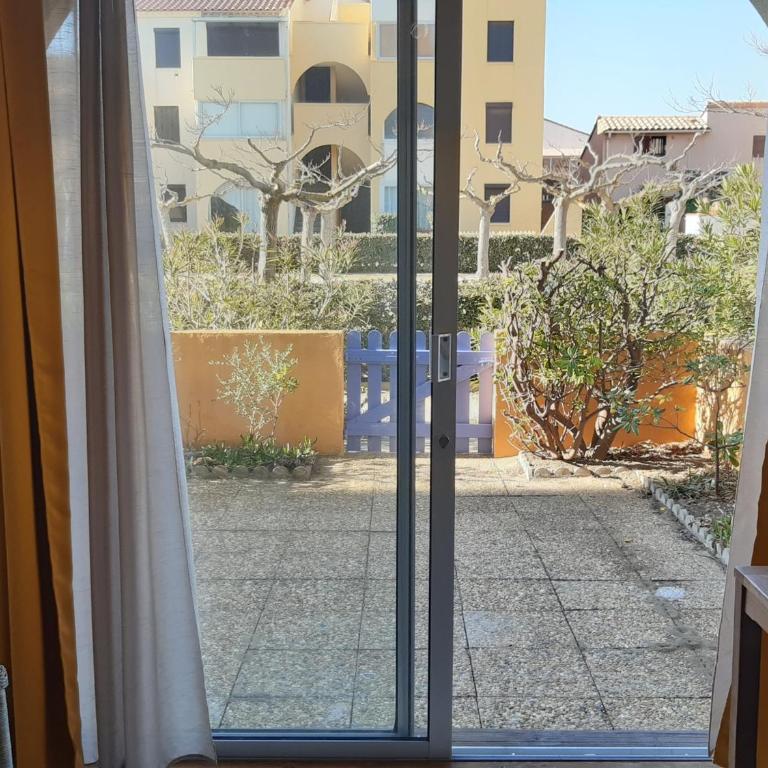 Superbe T2 Rez-de-jardin, 4 Pers, Proche Mer, Parking Sécurisé, Animaux Acceptés - FR-1-798-21 - Appartement - 6