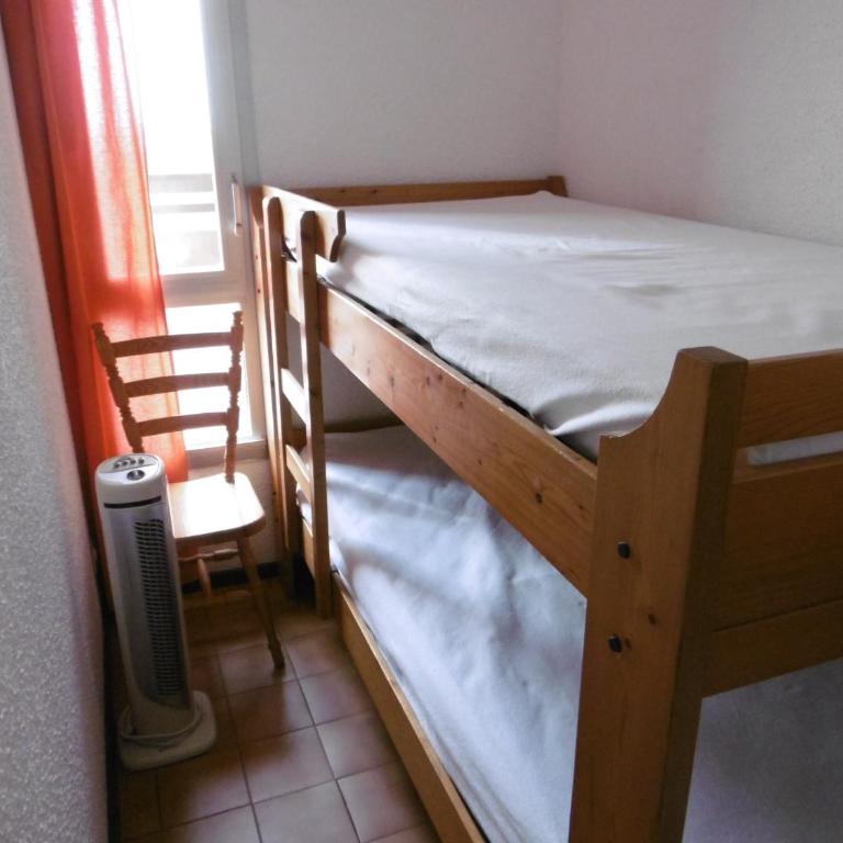 Studio Cabine 4 Pers. Face Mer avec Parking - Port Leucate - FR-1-798-32 - Studio - 12