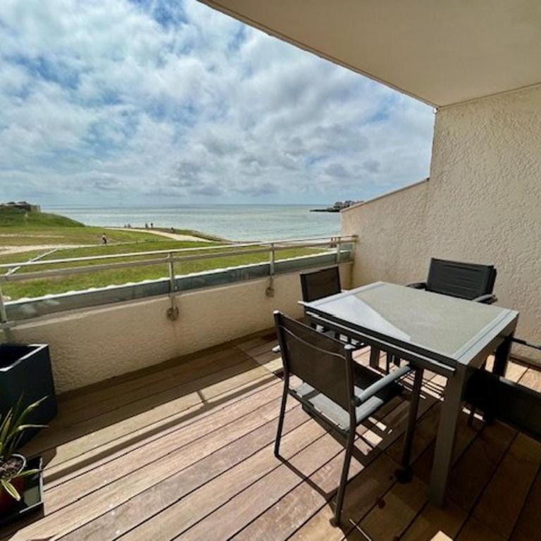 Bel appartement T3 rénové avec vue sur mer à Royan - FR-1-494-213 - Apartment - 1