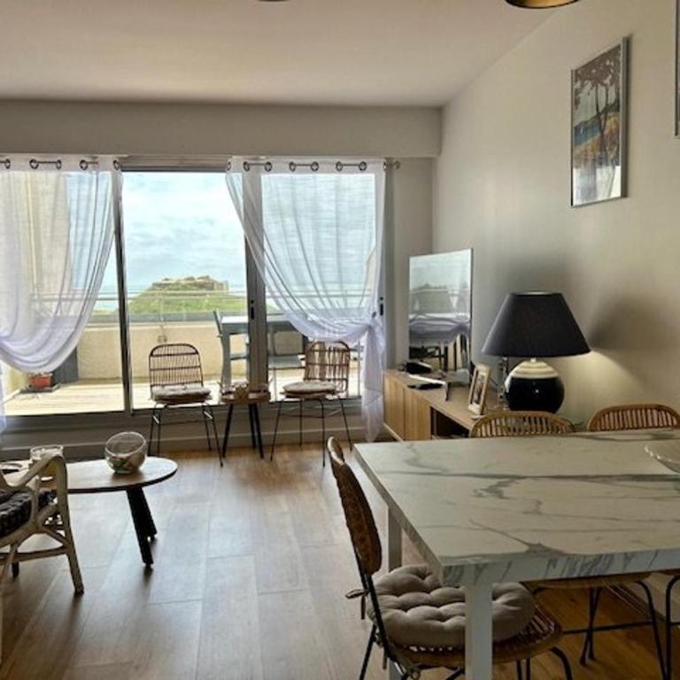 Bel appartement T3 rénové avec vue sur mer à Royan - FR-1-494-213 - Apartment - 6