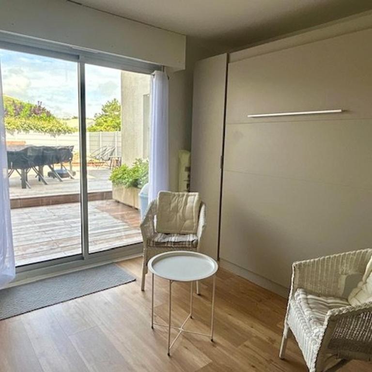 Bel appartement T3 rénové avec vue sur mer à Royan - FR-1-494-213 - Apartment - 12