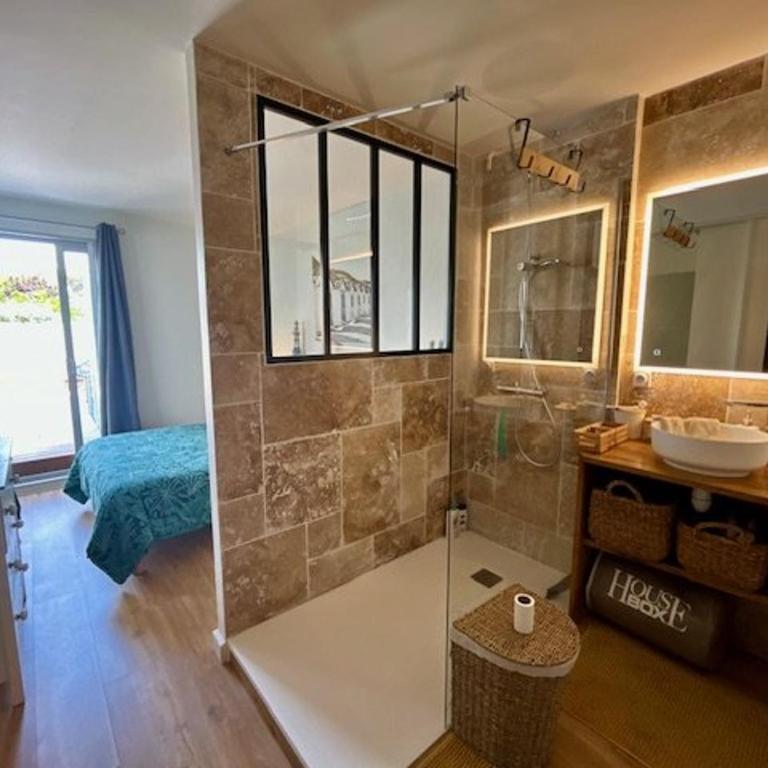 Bel appartement T3 rénové avec vue sur mer à Royan - FR-1-494-213 - Apartment - 13