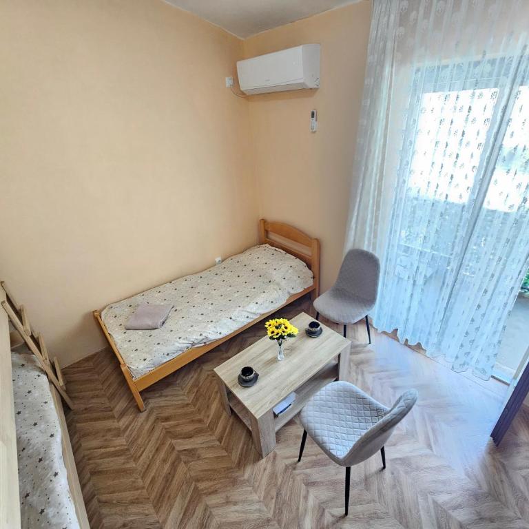Apartments Škaljari - One-Bedroom Apartment with Mountain View - 6