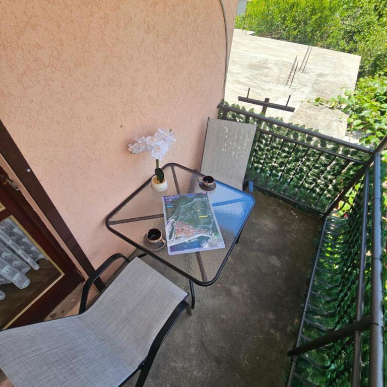 Apartments Škaljari - Apartman sa Jednom Spavaćom Sobom sa Pogledom na Planinu - 15