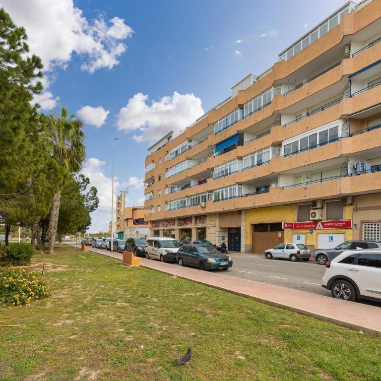 Sunny Apartment with Pool, 200m from the Sea - Apartamento de 1 dormitorio - 22