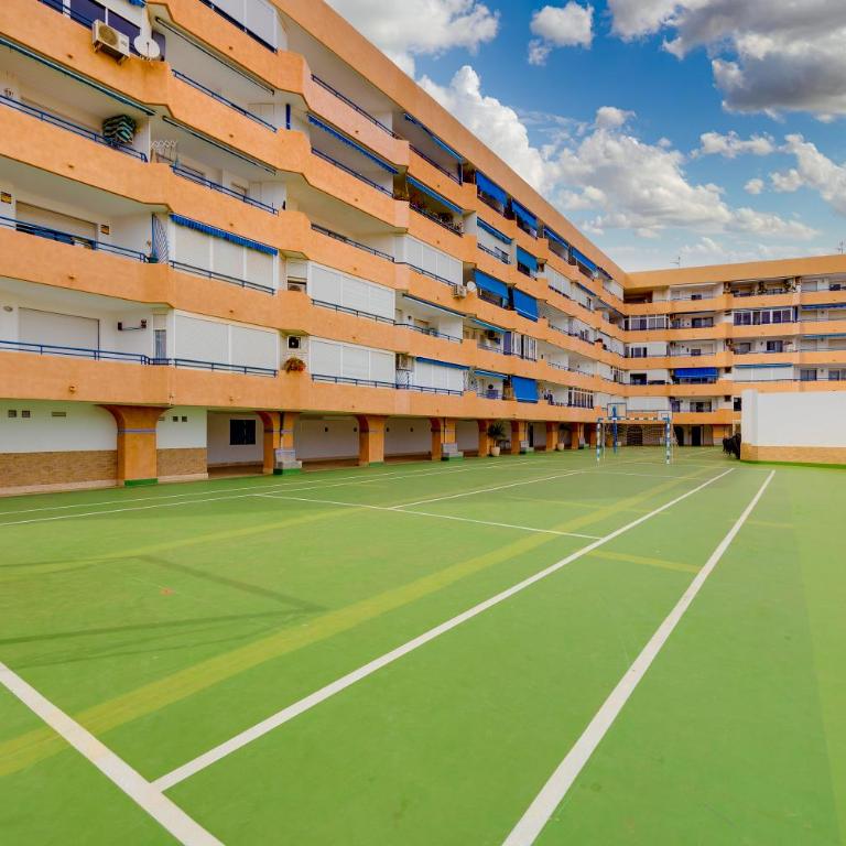Sunny Apartment with Pool, 200m from the Sea - Apartamento de 1 dormitorio - 21