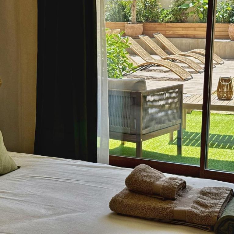 Olivia Barcelona - Double Room with Private External Bathroom - 7