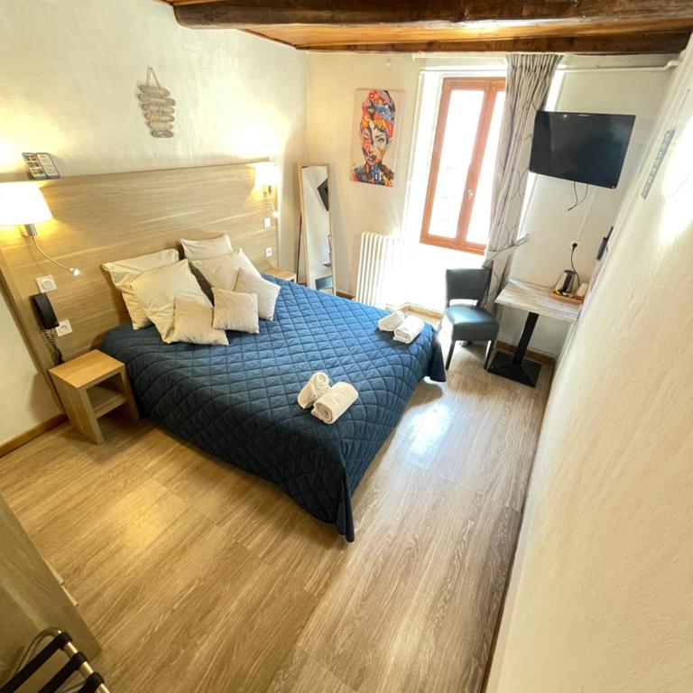 Hôtel Du Cheval Blanc Barcelonnette - Habitación Doble Estándar - 3