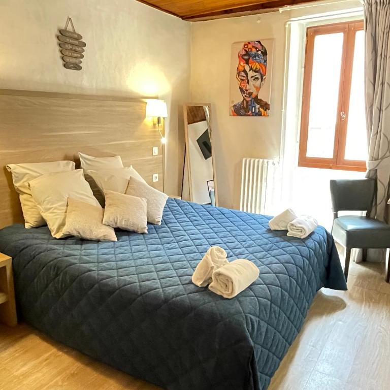 Hôtel Du Cheval Blanc Barcelonnette - Habitación Doble Estándar - 2