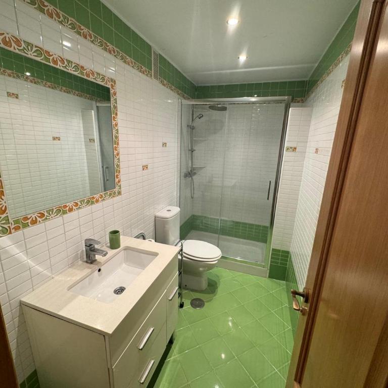 XRYHOMES I Residencial en Jerez 4 hab, 2 baños, 7pax, 10 min del centro - Apartment - 4