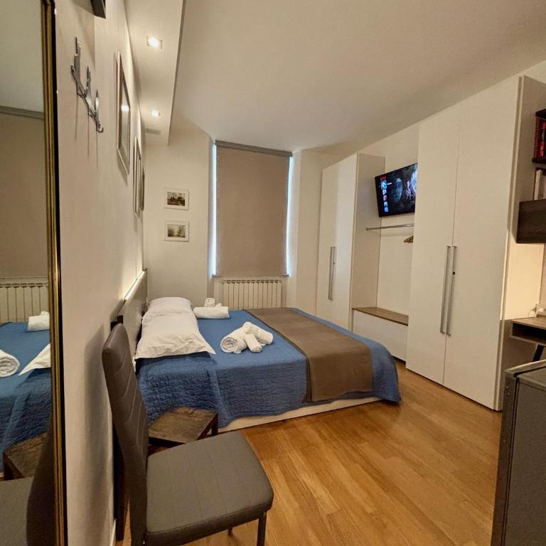 Evy’s Rooms - Camera Matrimoniale con Bagno Privato - 14