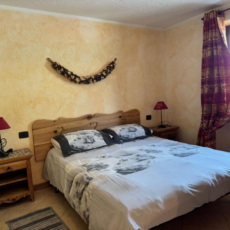 We are 4810 Chalet Le Piolet - One-Bedroom Apartment - 5