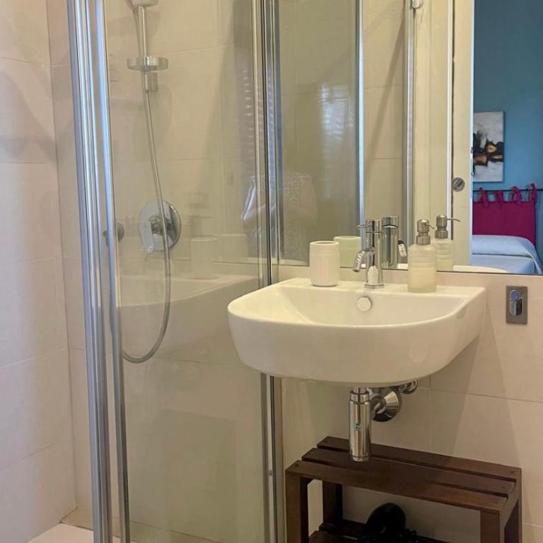 Villa Mara Rooms - Camera Matrimoniale con Bagno Privato - 3