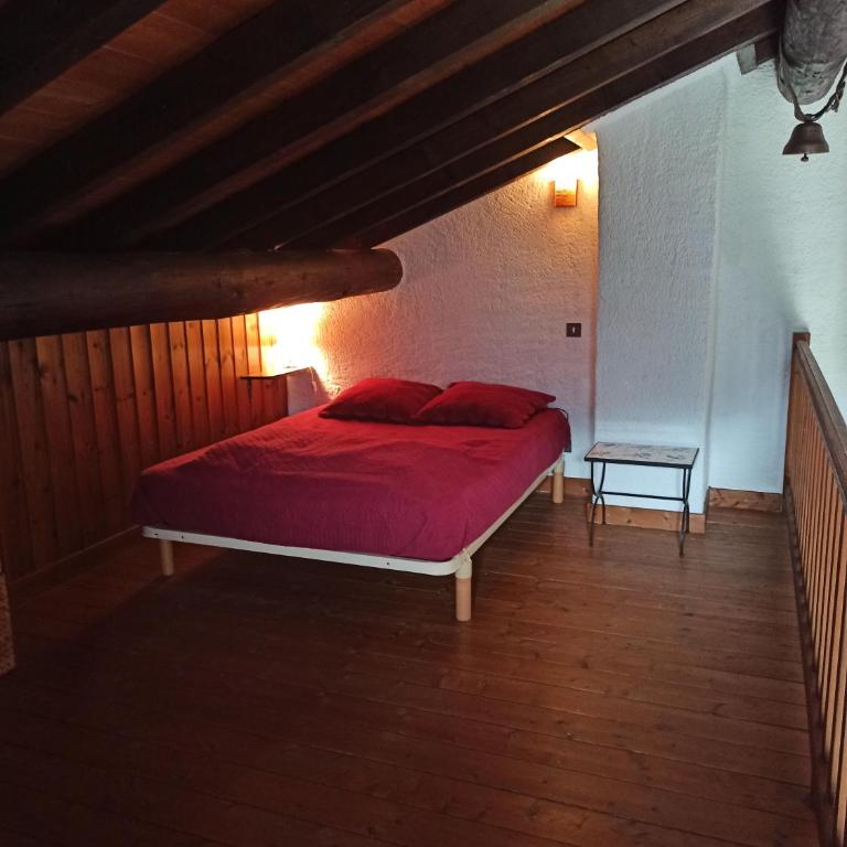 Grand appartement à 5 minutes du télécabine avec très belle vue ! - Apartment - 11
