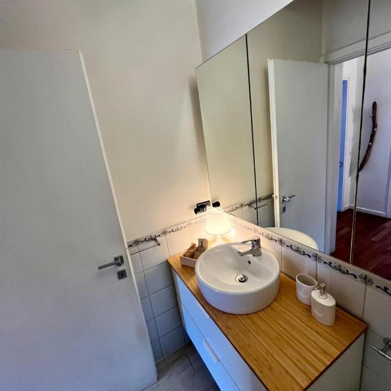 Vanessa's Art Rooftop Historic Center Como - Appartamento Superior con 2 Camere da Letto - 28