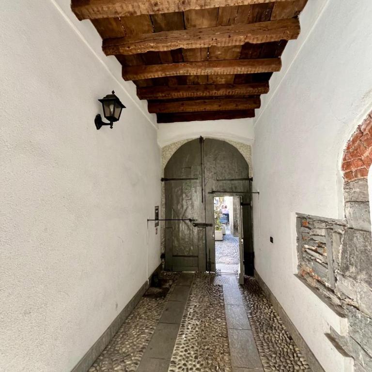 Vanessa's Art Rooftop Historic Center Como - Appartamento Superior con 2 Camere da Letto - 31