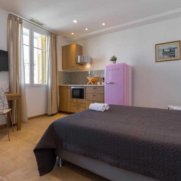 Palais Saint Pierre - Studio (2 Adults) - 11