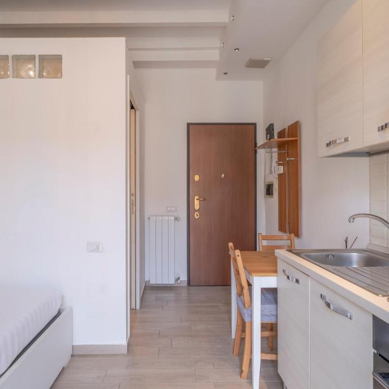 Milan Napoli Apartment - Monolocale - 8