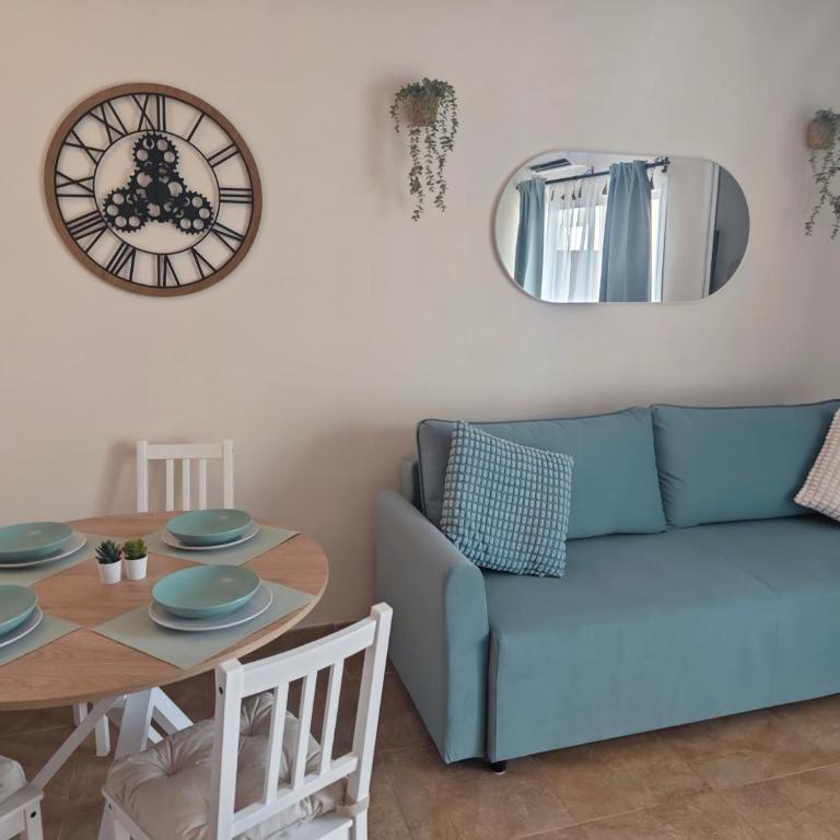 Apartamentos HOLIDAYS BENALBEACH - Family Suite - 4