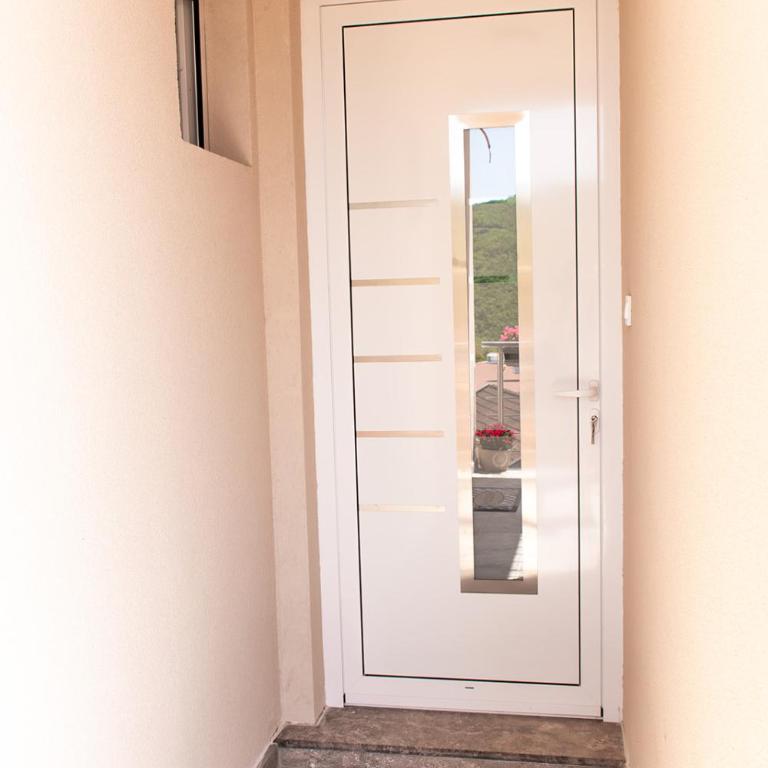 Konzul apartment - Two-Bedroom Apartment with Sea View - 14
