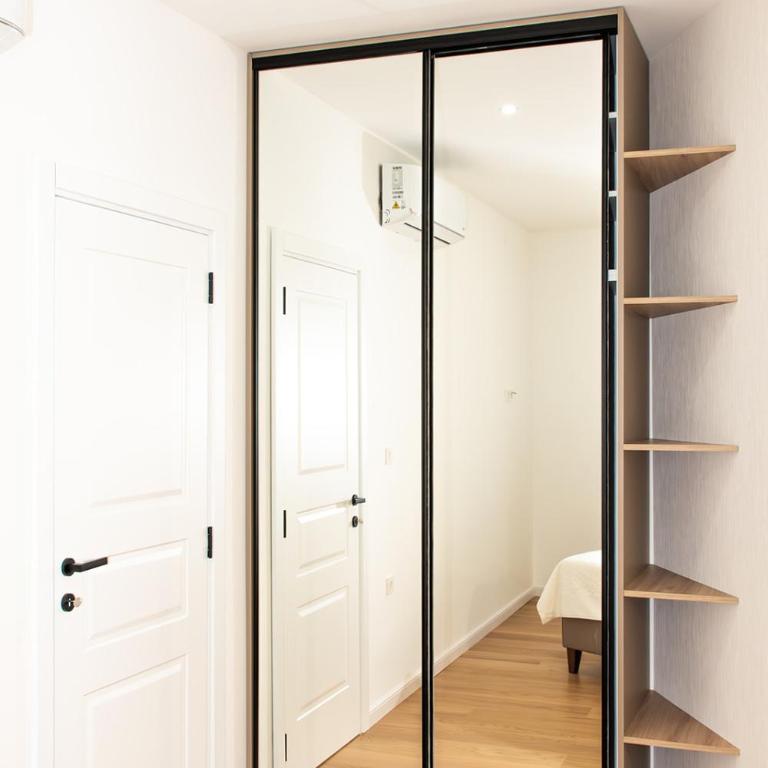 Konzul apartment - Two-Bedroom Apartment with View - 28