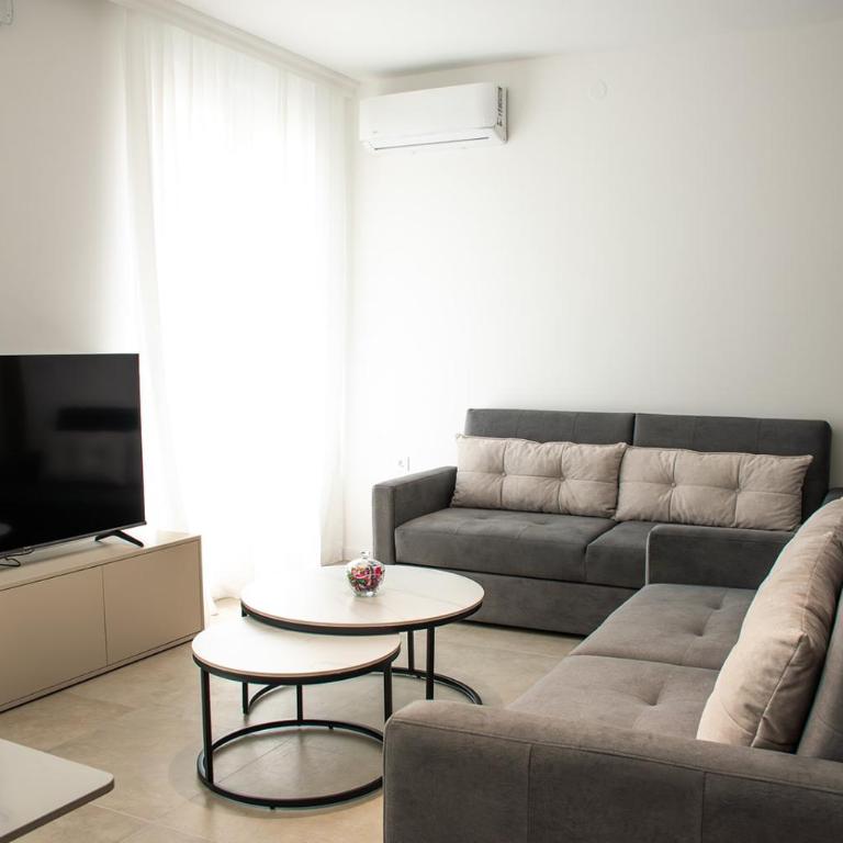 Konzul apartment - Two-Bedroom Apartment with View - 30