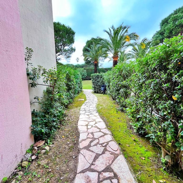 Rez de jardin privatif à 150m de la mer - Appartement 1 Chambre - 7