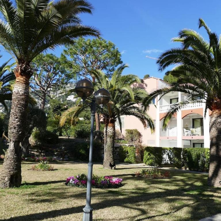 Rez de jardin privatif à 150m de la mer - Appartement 1 Chambre - 27