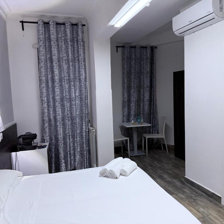 Tiburtina Hotel Holiday - Classic Twin Room - 7