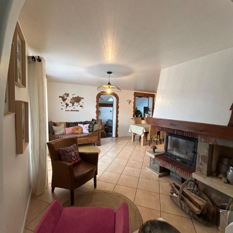 Maison spacieuse, 6 personnes, lacs et randonnées à proximité - Maison 3 Chambres - 5