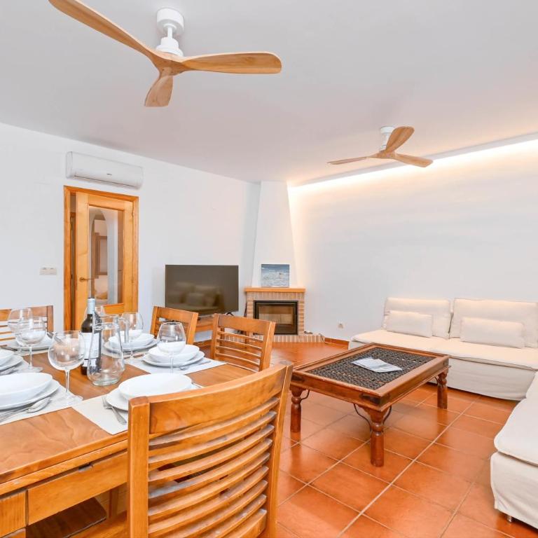 Bonita Stay B Beach 1ªlínea, fibra, A/A, BBQ, pool - Chalet - 11