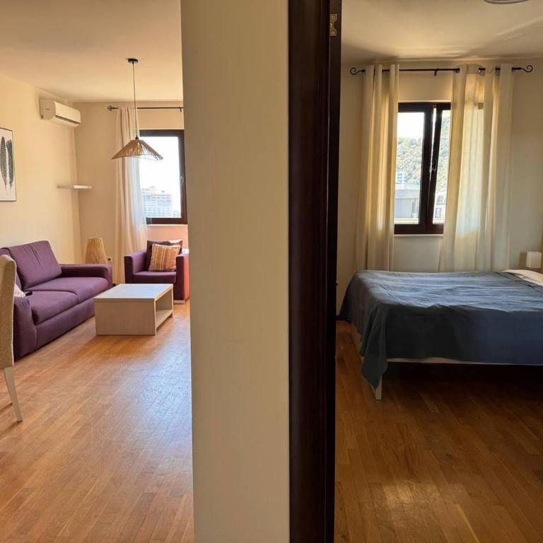 Apartment 17 - One-Bedroom Apartment - 9