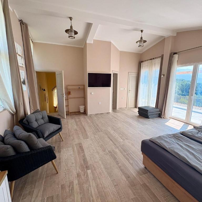 Villa Sky Mountain - Three-Bedroom Villa - 10