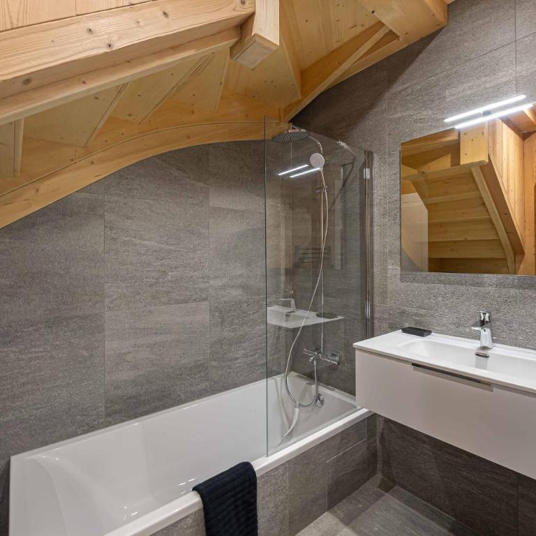 1/2 Chalet : douceur Alpine au Linga - Appartement 3 Chambres Premium - 11