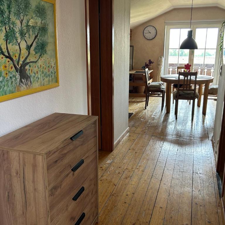 Wohnen & Bergblick - Two-Bedroom Apartment - 16