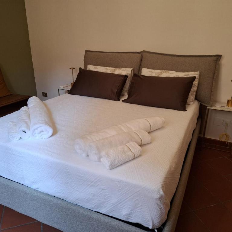 Le Due Torri Sotto Casa - Double Room with Private Bathroom - 12