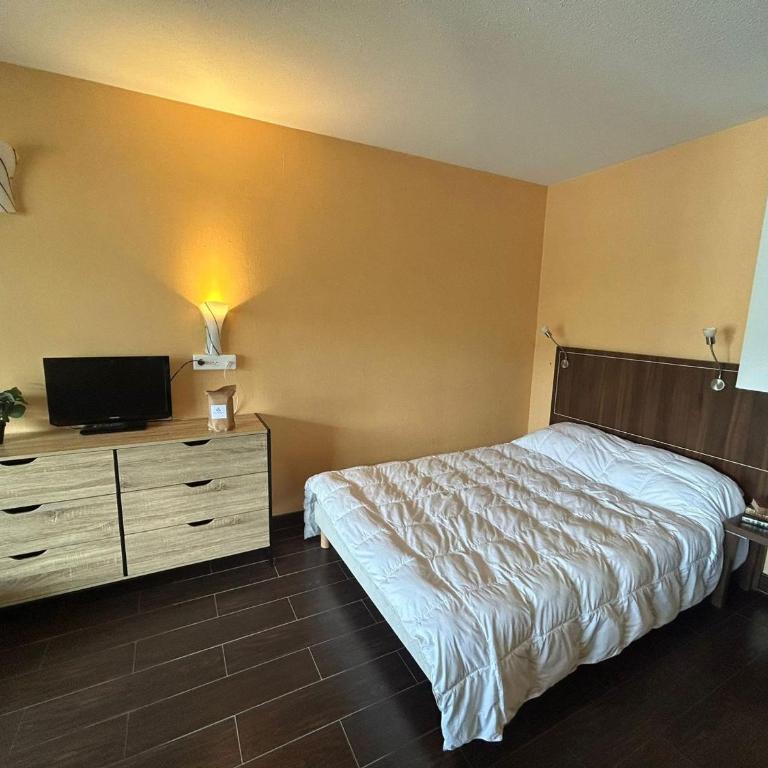 Studio à Jausiers, capacité 4 pers, terrasse sud, animaux admis - Studio - 8