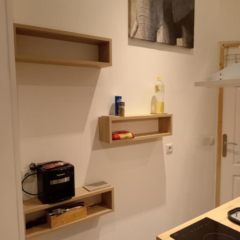 Studette refaite à neuf - Appartement 1 Chambre - 3
