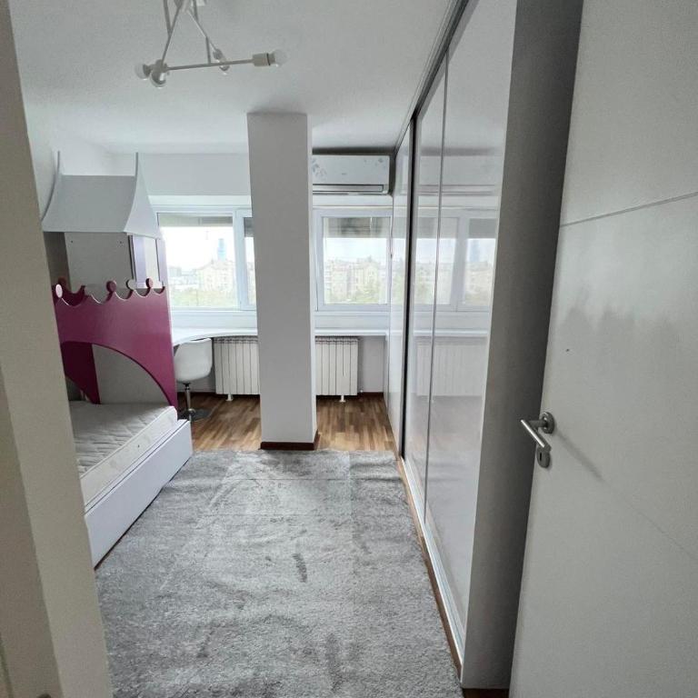 Arena 23 Jacuzzi - Apartman sa 2 Spavaće Sobe - 3