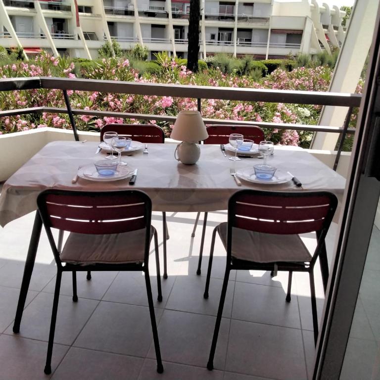 Vittoria Immobilier 7 -REGLEMENT SUR PLACE - chèques vacances acceptés - Studio with Terrace - 1