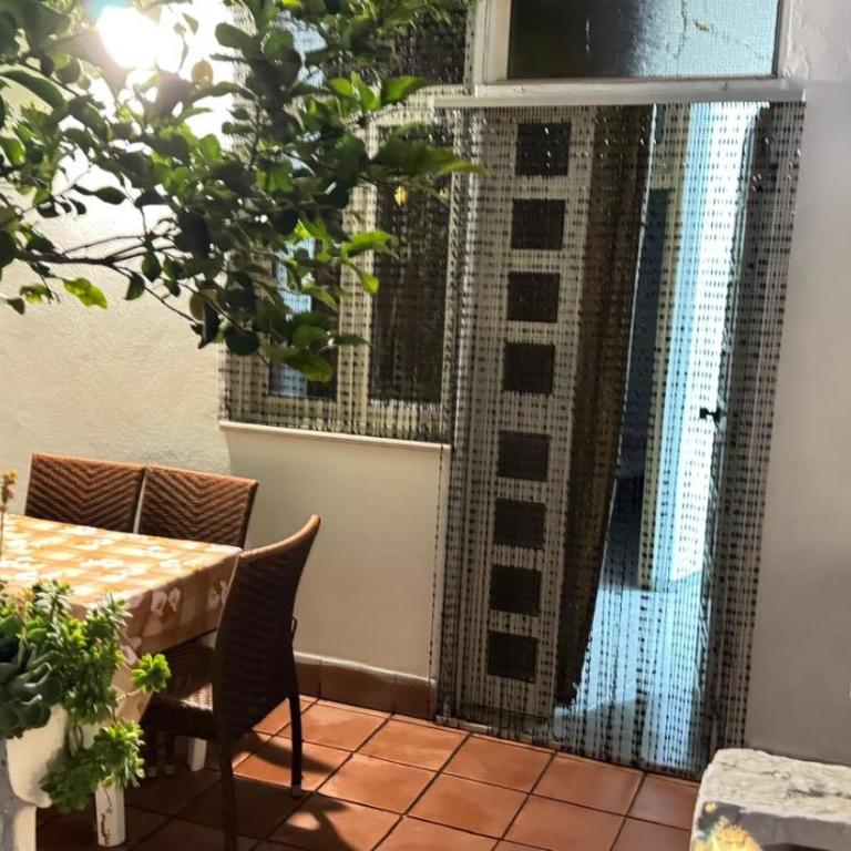 VILLA MARIA e SUITE - Camera Familiare Standard - 8