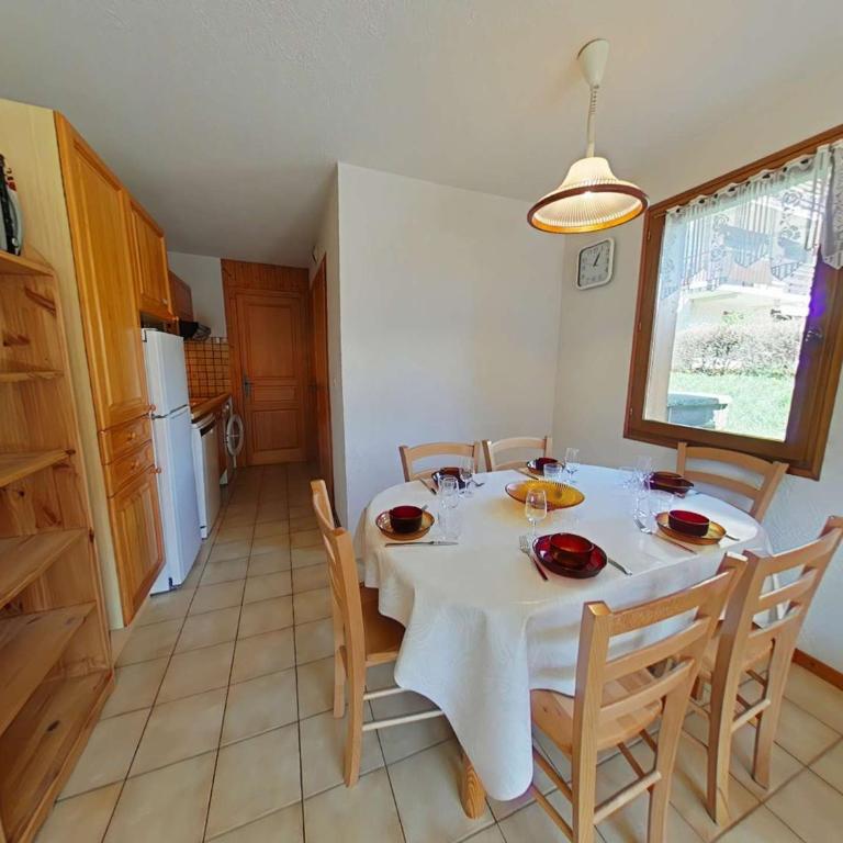 Appt T3 au centre, terrasse sud, proche commerces - FR-1-241-169 - Apartment (6 Erwachsene) - 12