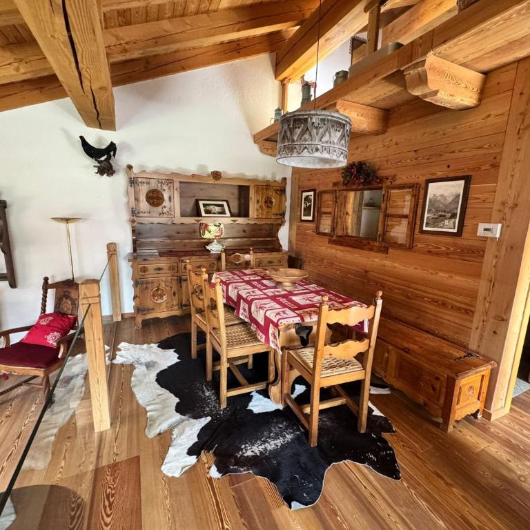 We are 4810 Chalet aux pieds du Mont-Blanc Mansarda - Appartement 2 Chambres - 34