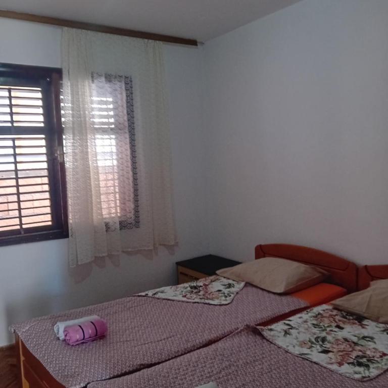 Sara apartments - Deluxe Family Room - 5