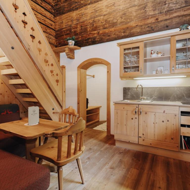 Appartements Gut Berg - Apartment mit Balkon - 2