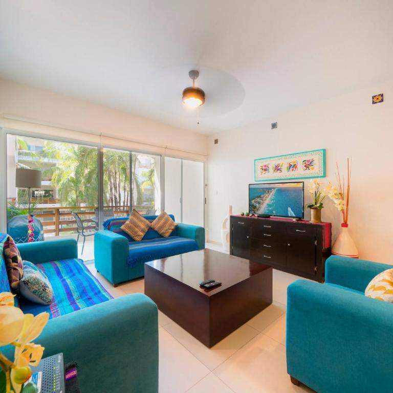 Modern 2 Bedroom Condo with Pool, BBQ & Gym - Solana At Sabbia Condos - Two-Bedroom Apartment - 10